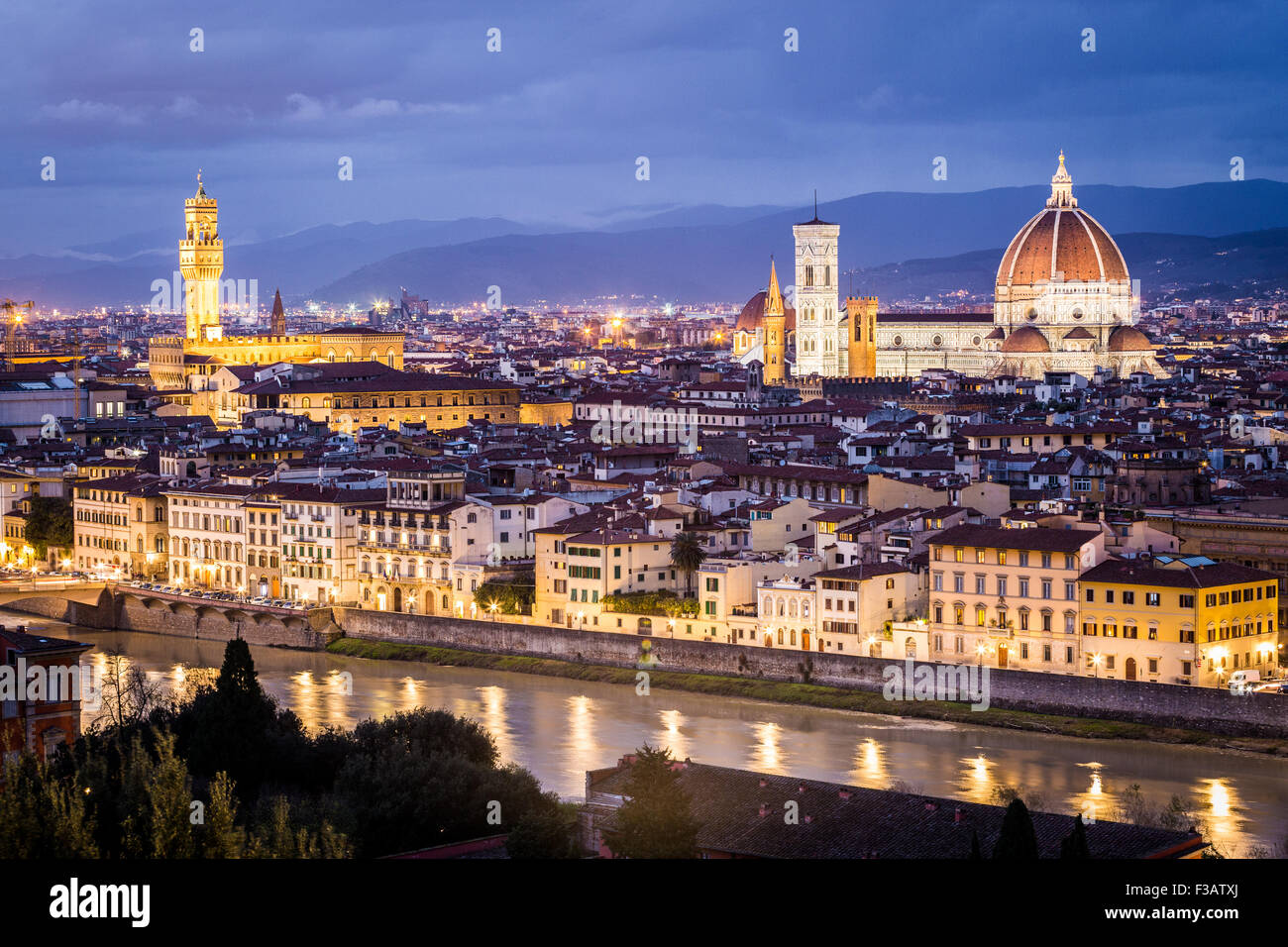 Florence, vue panoramique sur la ville, La Cathédrale Dome et de vieux bâtiments. Cityscape, Italie Banque D'Images