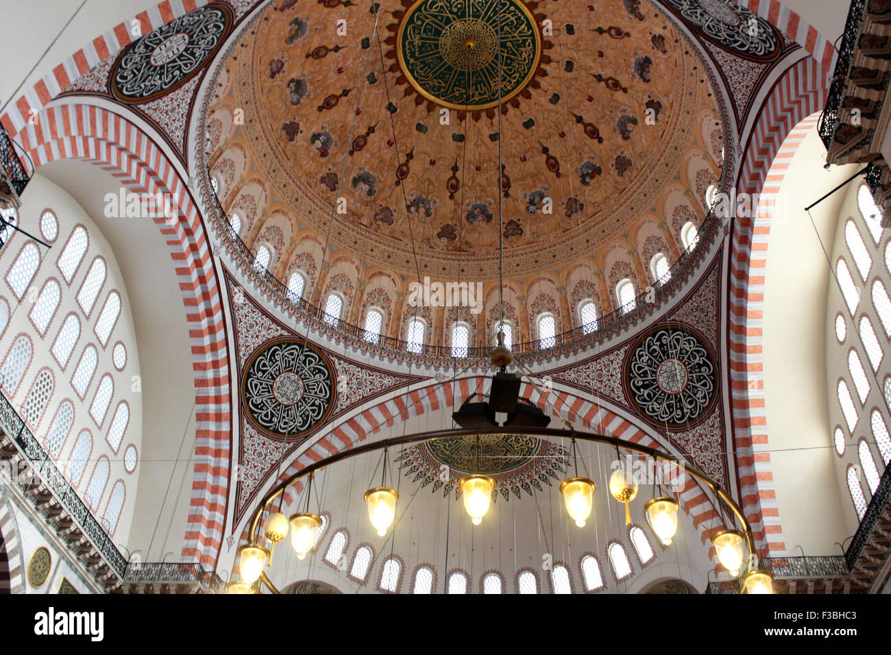 L'intérieur de la mosquée Suleymanie, District de Fatih, Istanbul. La Turquie Banque D'Images