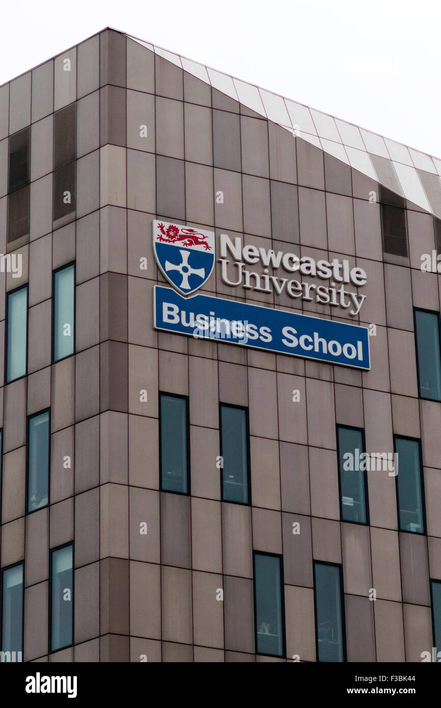 La Newcastle University Business School inscription logo. Banque D'Images