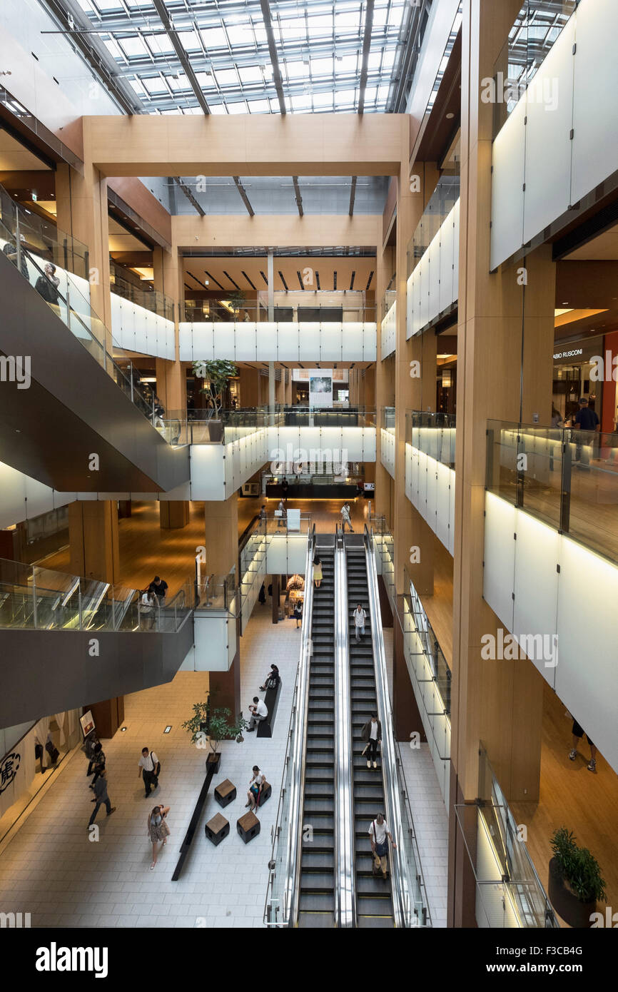 Avis De Shopping Mall A Tokyo Midtown Le Developpement Immobilier A Roppongi Hills Tokyo Japon Photo Stock Alamy Avis De Shopping Mall A Tokyo Midtown Le Developpement Immobilier A Roppongi Hills Tokyo Japon Photo Stock Alamy