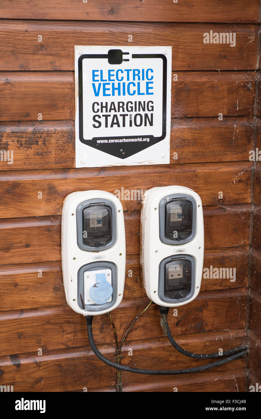 La station de recharge de véhicules électriques Banque D'Images