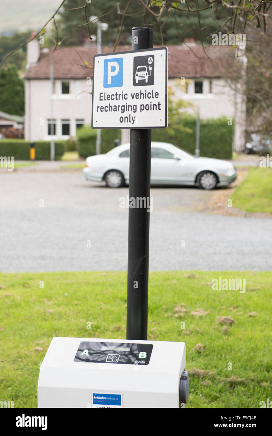 Point de recharge de véhicules électriques Banque D'Images