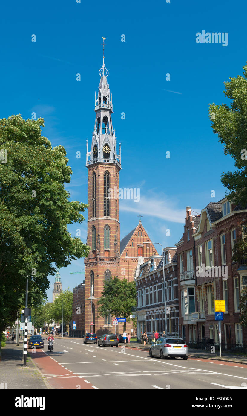 GRONINGEN, Pays-Bas - le 22 août 2015 : la cathédrale Saint Joseph de l'extérieur. C'est l'église cathédrale du diocèse de Groningen Banque D'Images
