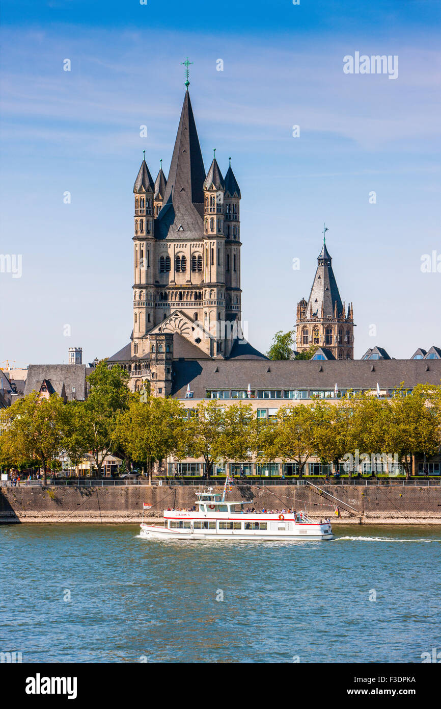 Grand Saint Martin Church, Rhin, Cologne, Allemagne Banque D'Images