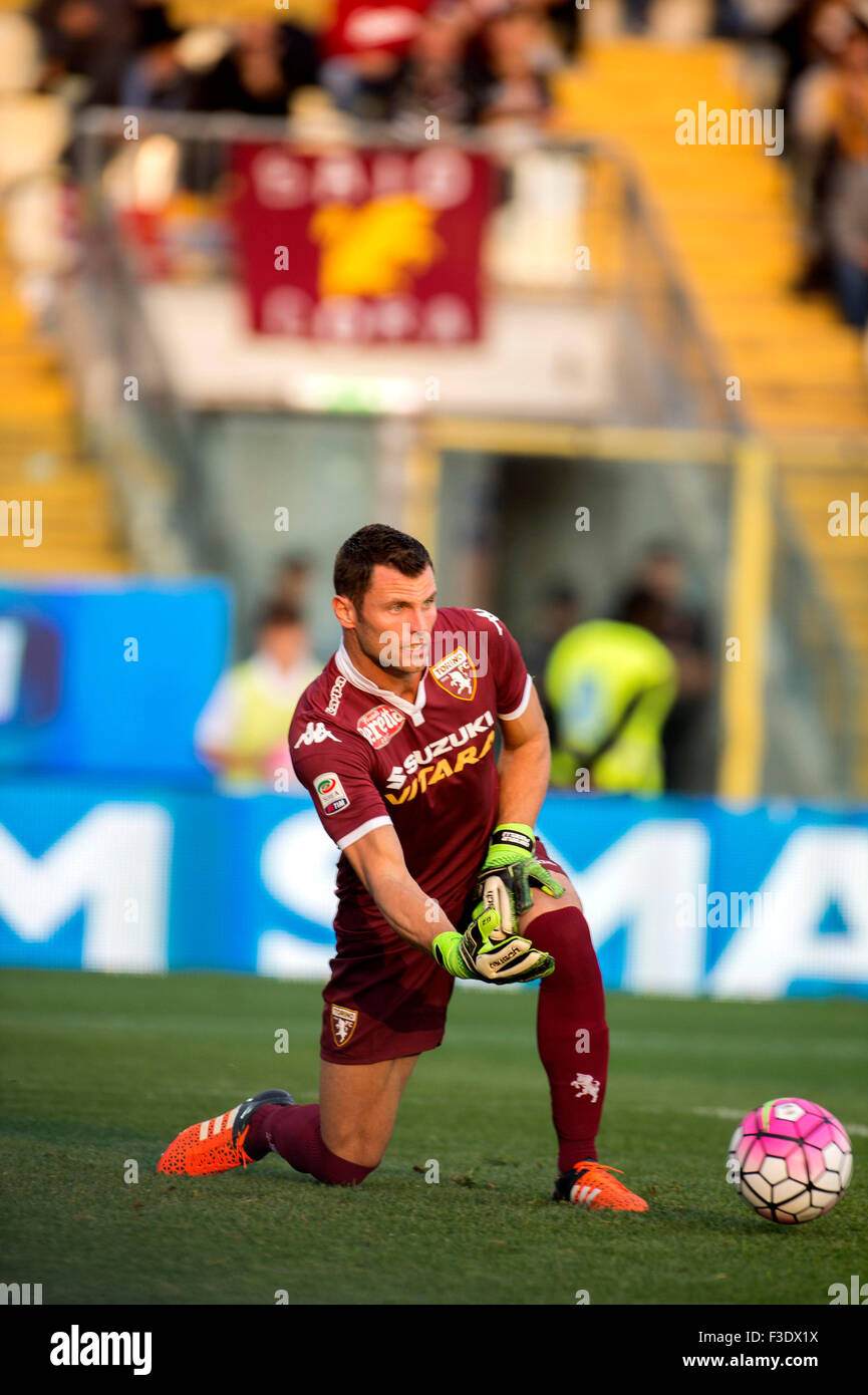 Daniele Padelli (Turin), le 3 octobre 2015 - Football / Soccer : Italien 'Serie' une correspondance entre Carpi FC 2-1 Torino FC au Stadio Alberto Braglia, à Modène, en Italie. (Photo de Maurizio Borsari/AFLO) Banque D'Images