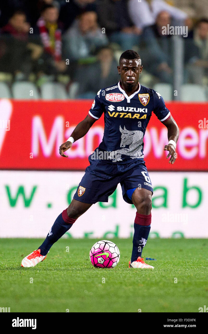 Afriyie Acquah (Turin), le 3 octobre 2015 - Football / Soccer : Italien 'Serie' une correspondance entre Carpi FC 2-1 Torino FC au Stadio Alberto Braglia, à Modène, en Italie. (Photo de Maurizio Borsari/AFLO) Banque D'Images