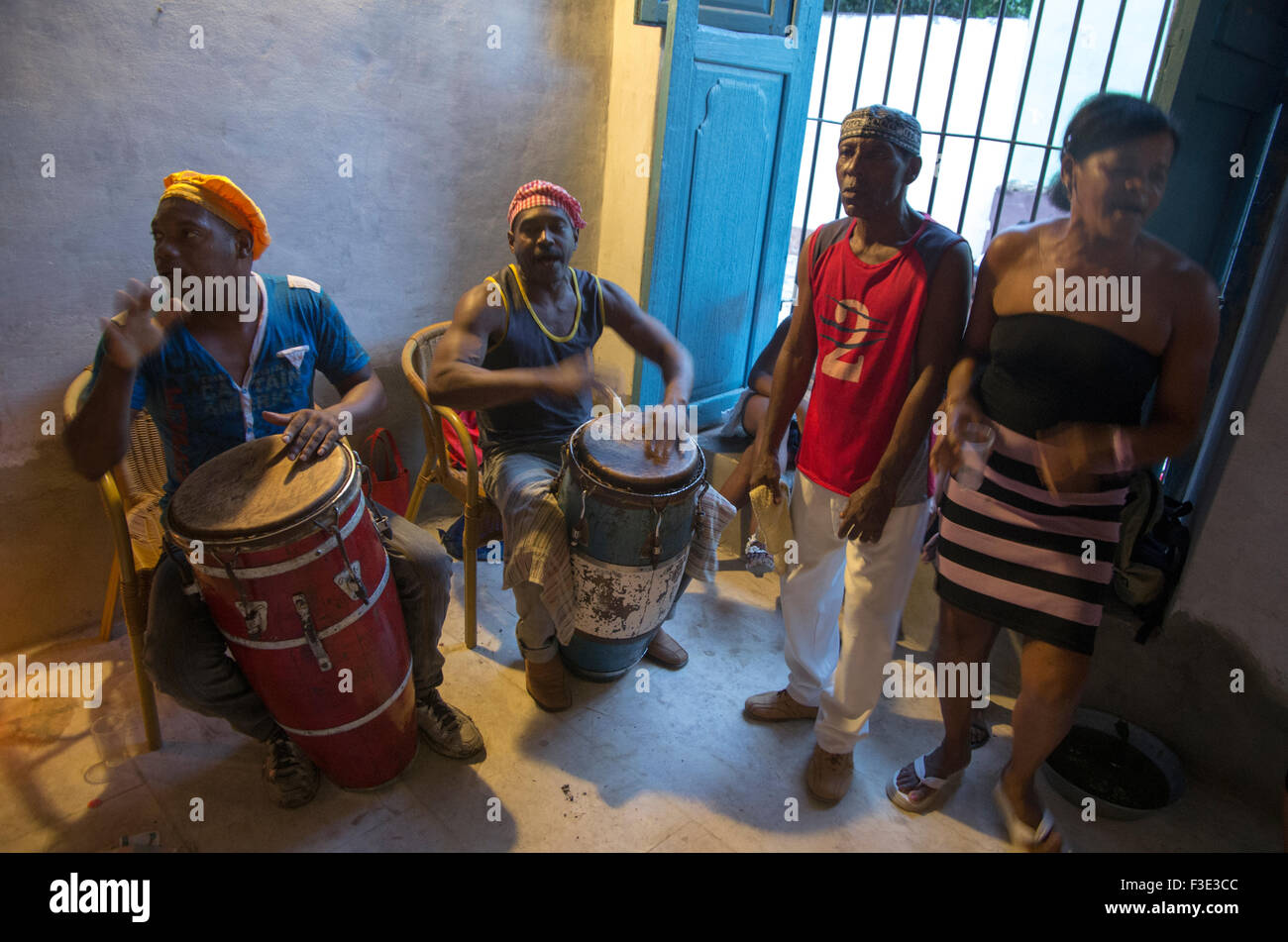 Les musiciens de Trinidad, une ville dans le centre de Cuba situé dans la  province de Sancti Spiritus Photo Stock - Alamy