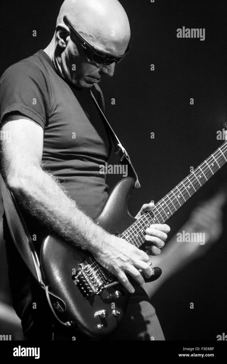 Rock instrumental Banque d'images noir et blanc - Alamy