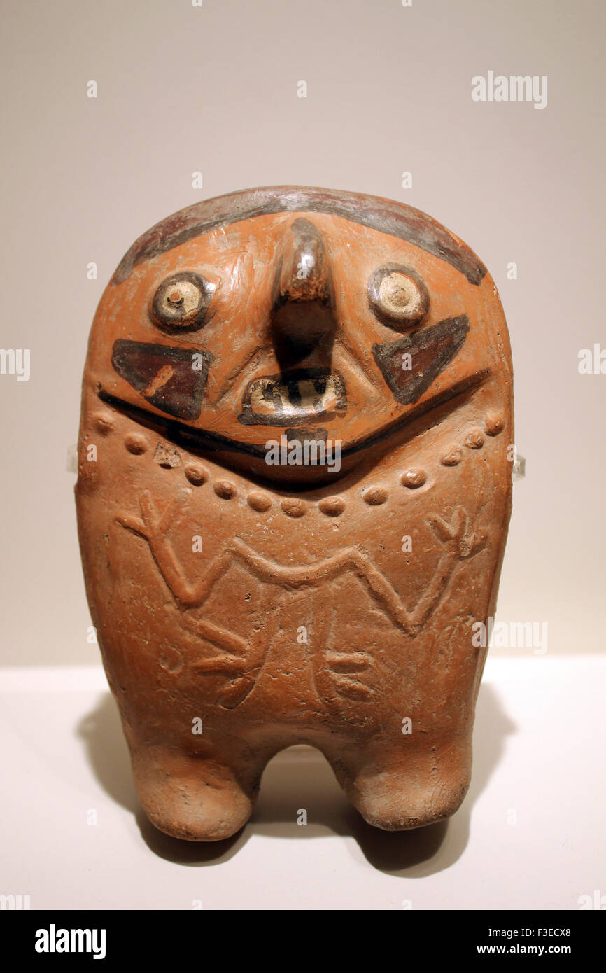 Navire sculpté Huari période transitoire 800 AD - AD 1300 Banque D'Images