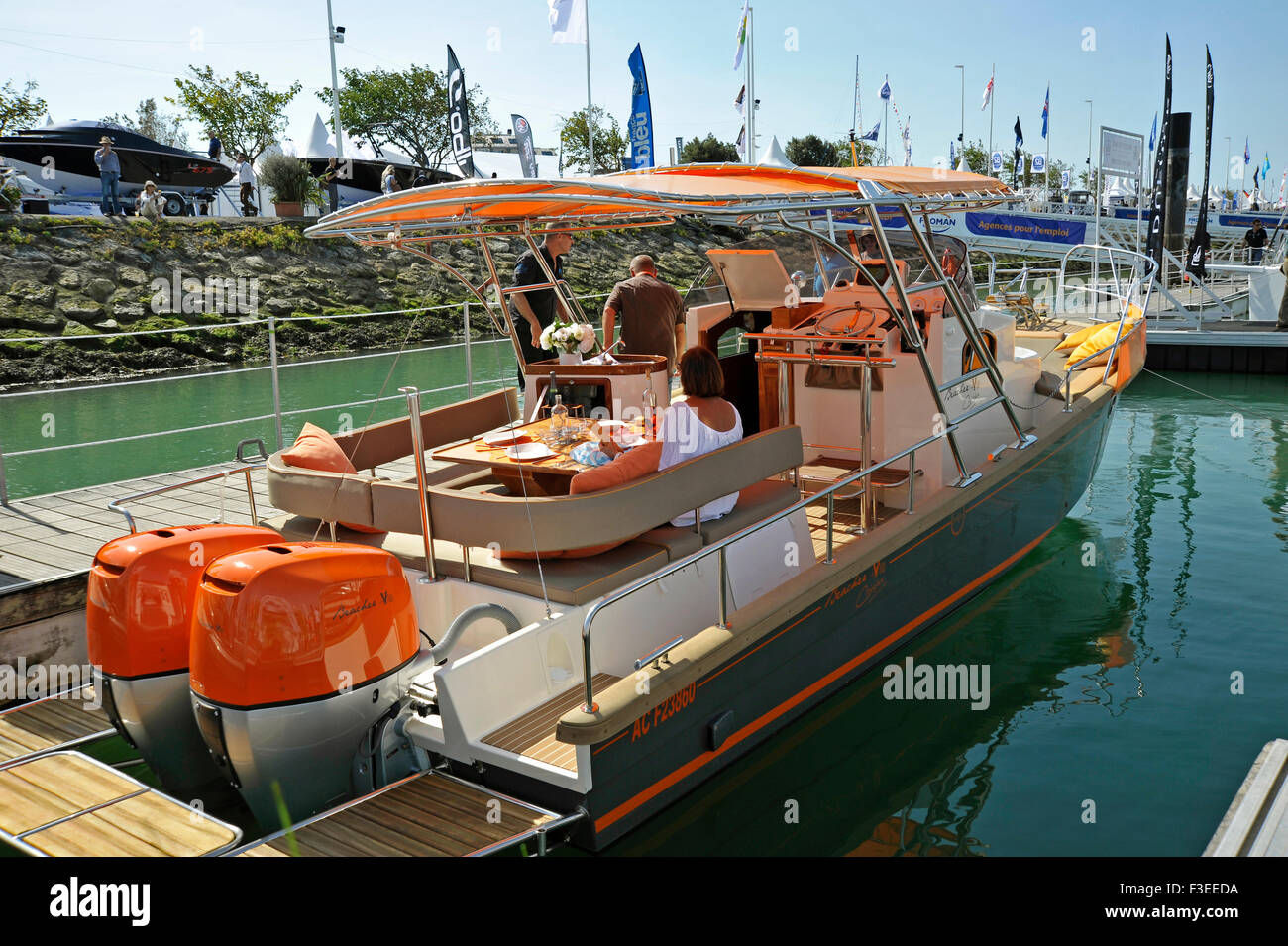 Yacht de luxe au Grand Pavois int. boat show La Rochelle France Banque D'Images