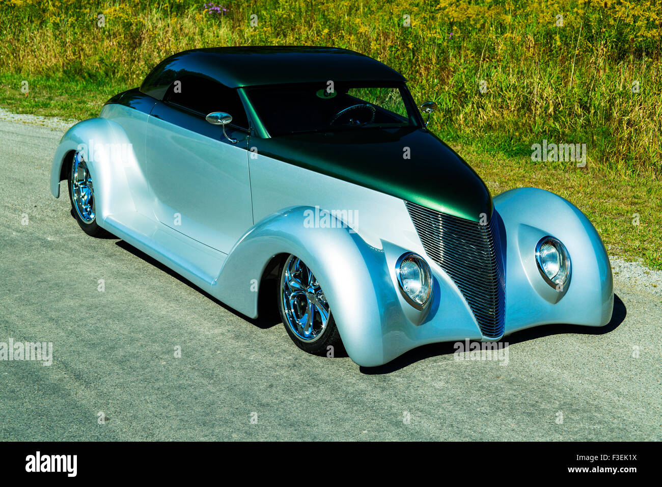 1937 Ford Custom torréfacteur Banque D'Images