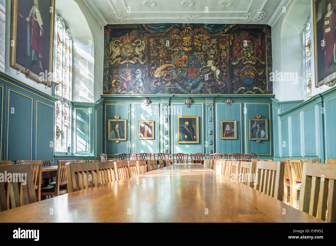 Salle à manger au Magdalene College de l'université de Cambridge, Angleterre, fondée en 1428 à côté de la rivière Cam par le roi Henri VI. Banque D'Images