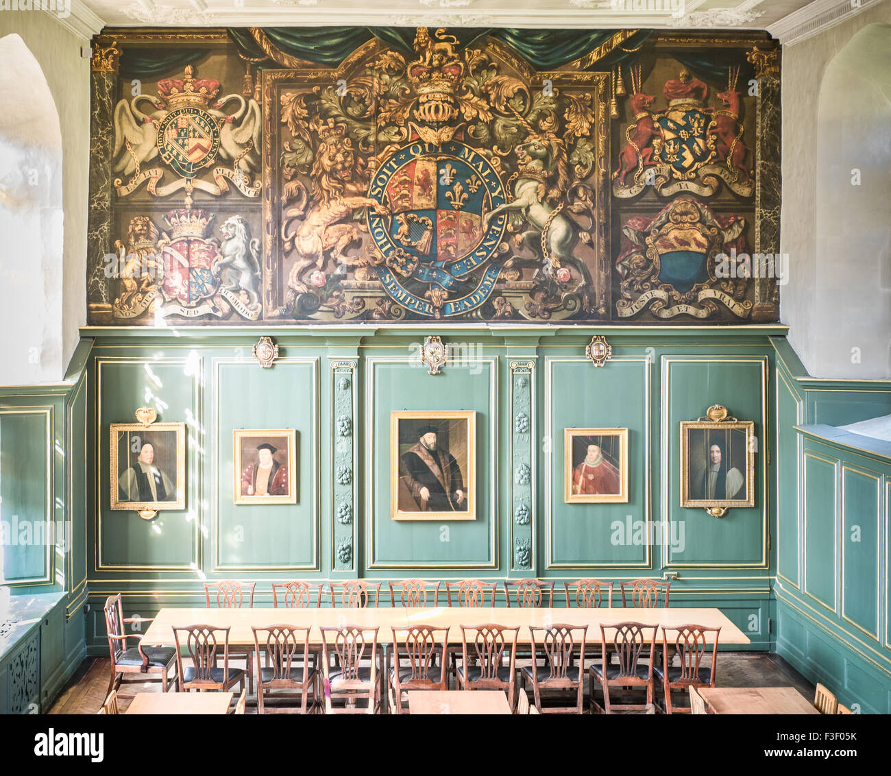 Salle à manger au Magdalene College de l'université de Cambridge, Angleterre, fondée en 1428 à côté de la rivière Cam par le roi Henri VI. Banque D'Images