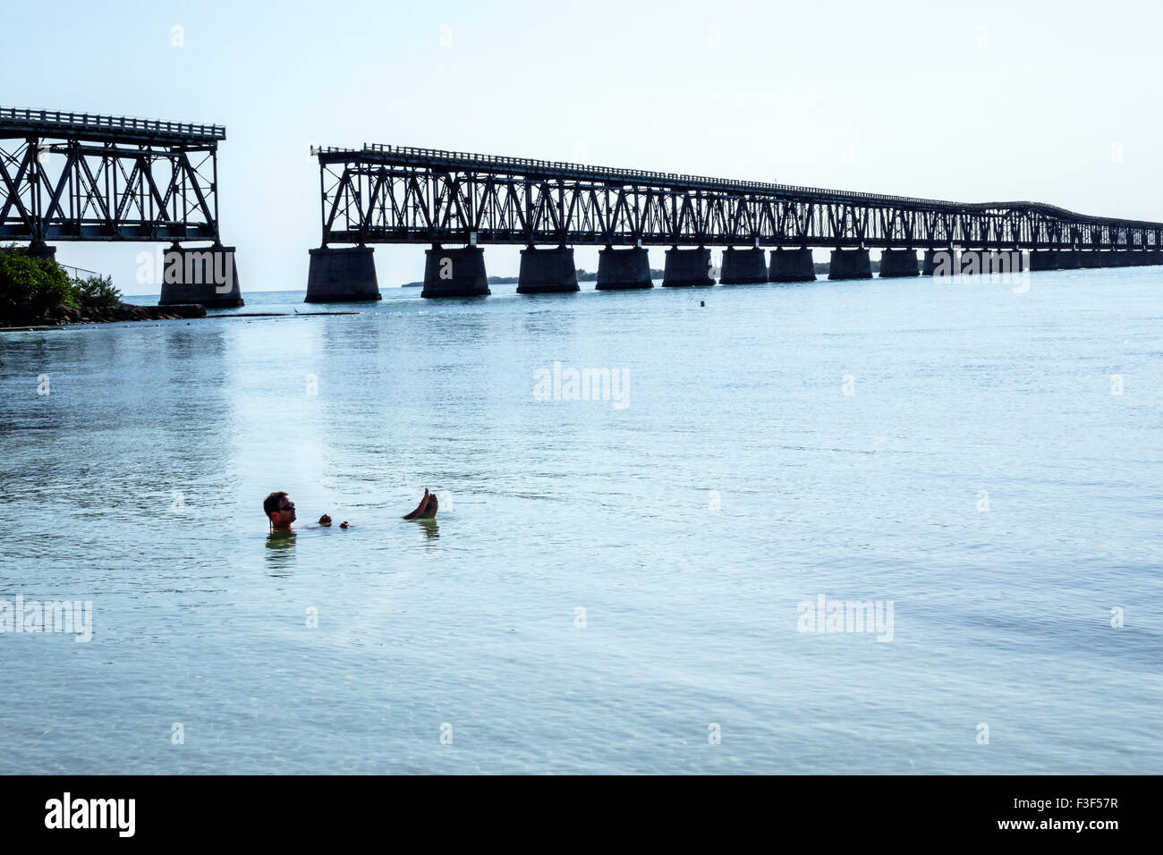 Florida Keys, Big Pine Key, Bahia Honda State Park, Golfe du Mexique, Old Bahia Honda Rail Bridge, plage, FL150508053 Banque D'Images