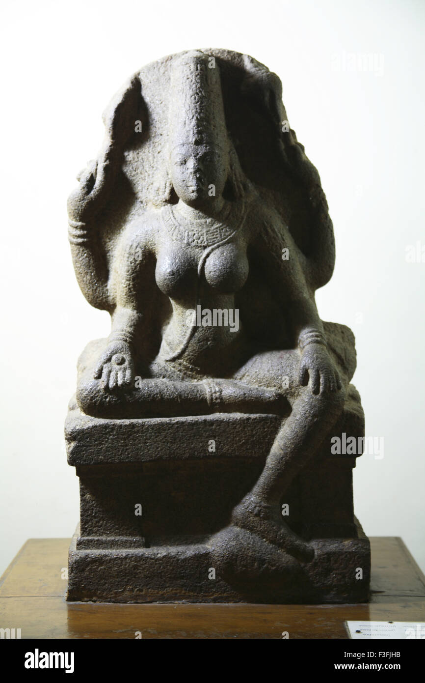 Vaishnavi statue en 11e siècle après J.-C. Musée archéologique ; Padmanabhapuram Tamil Nadu ; Inde ; Banque D'Images