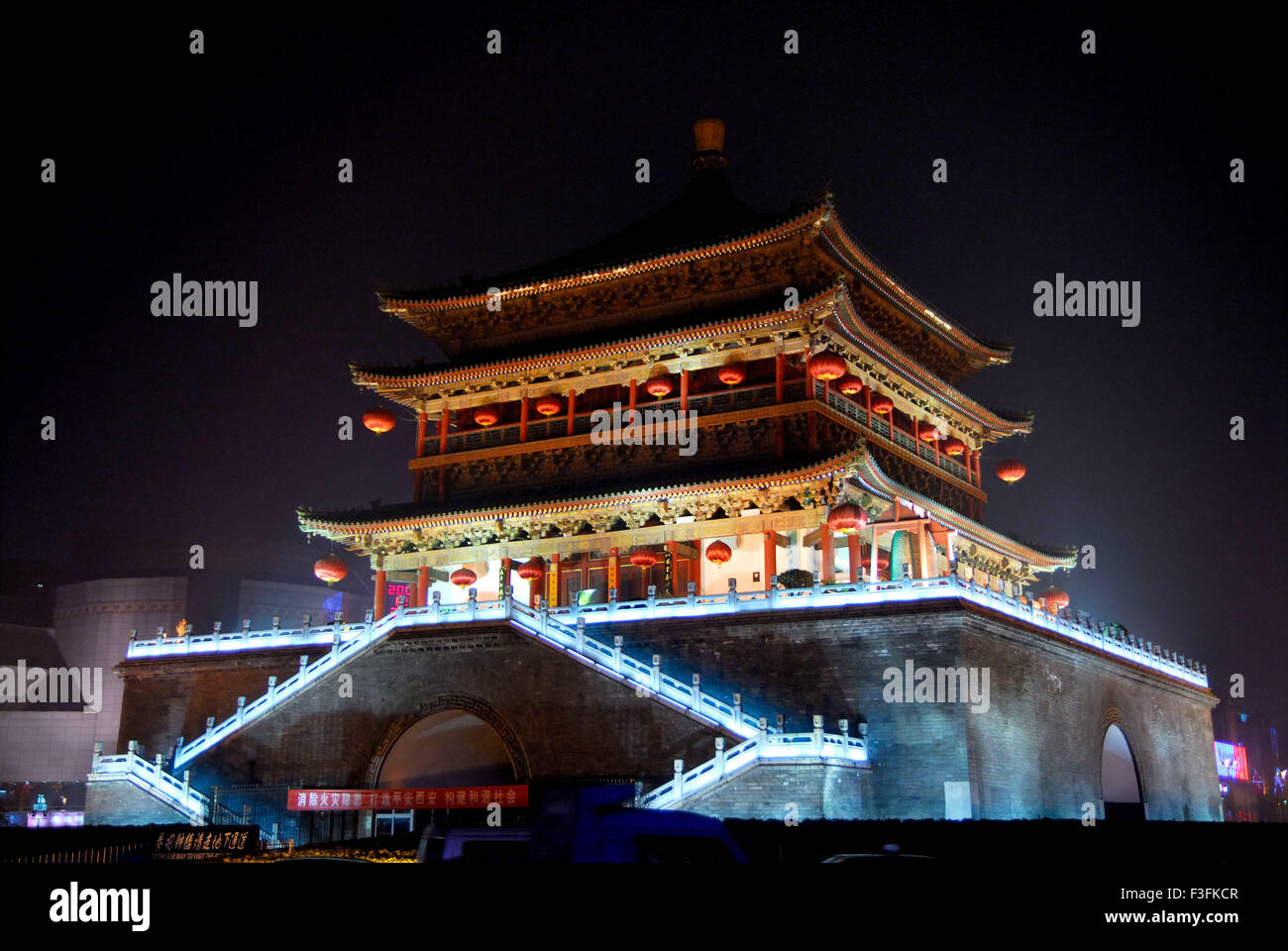 Les 118 pieds de hauteur, la tour de bois construite en Dynastie Ming Xian ; Chine ; Banque D'Images
