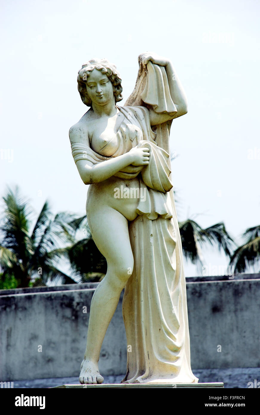 Statue en marbre à Jagat Singh palace Murshidabad ; l'ouest du Bengale ; Inde ; Banque D'Images