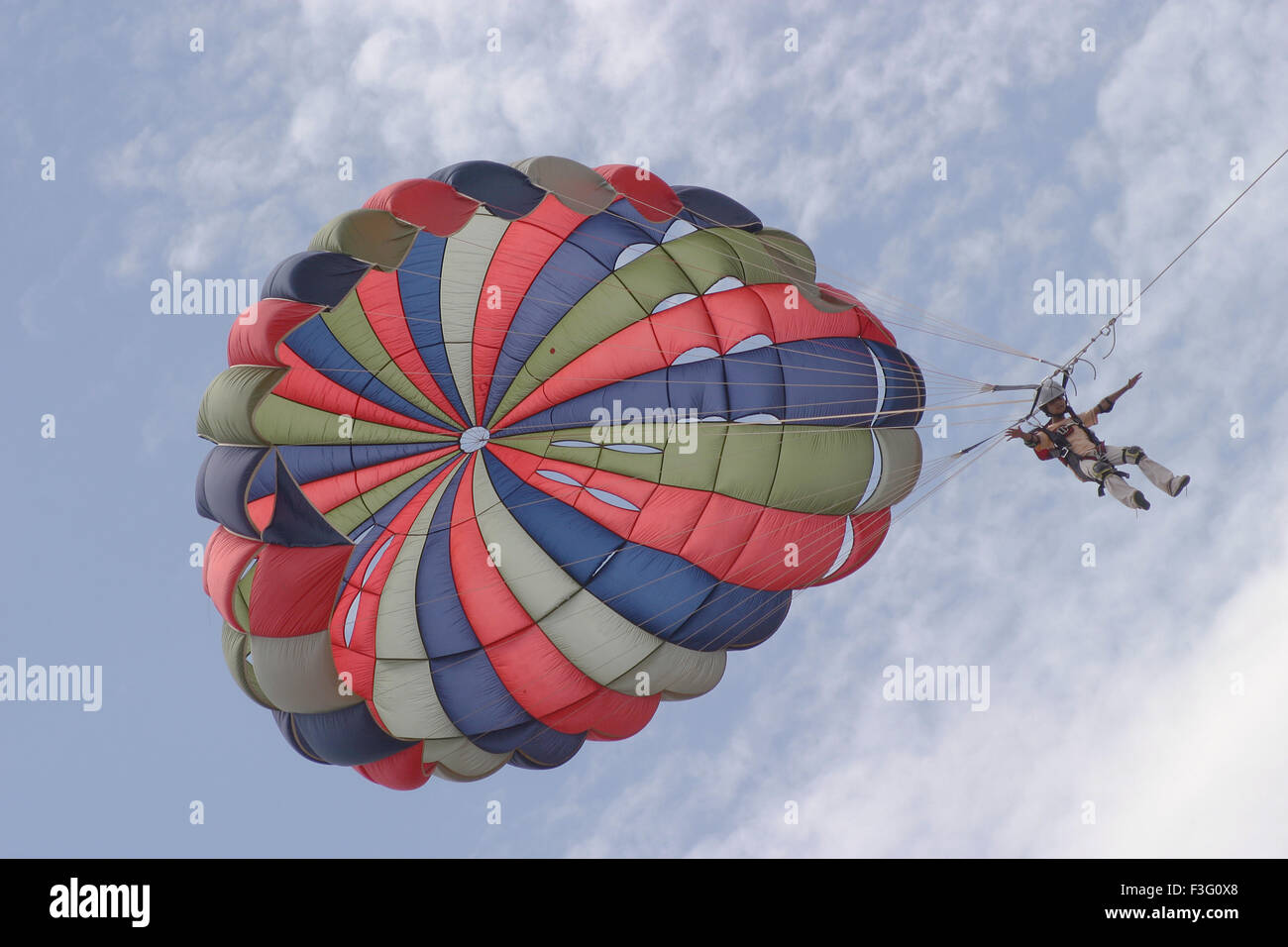 Parachute ascensionnel, paracroissant, parakite Banque D'Images