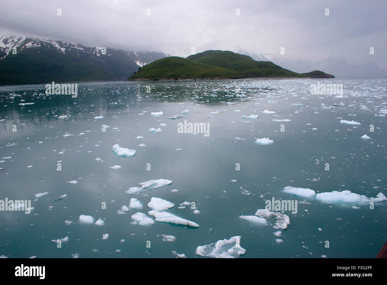 Iceberg près de Alaska glacier Hubbard ; Saint Elias national park ; désenchantement bay U.S.A. United Banque D'Images