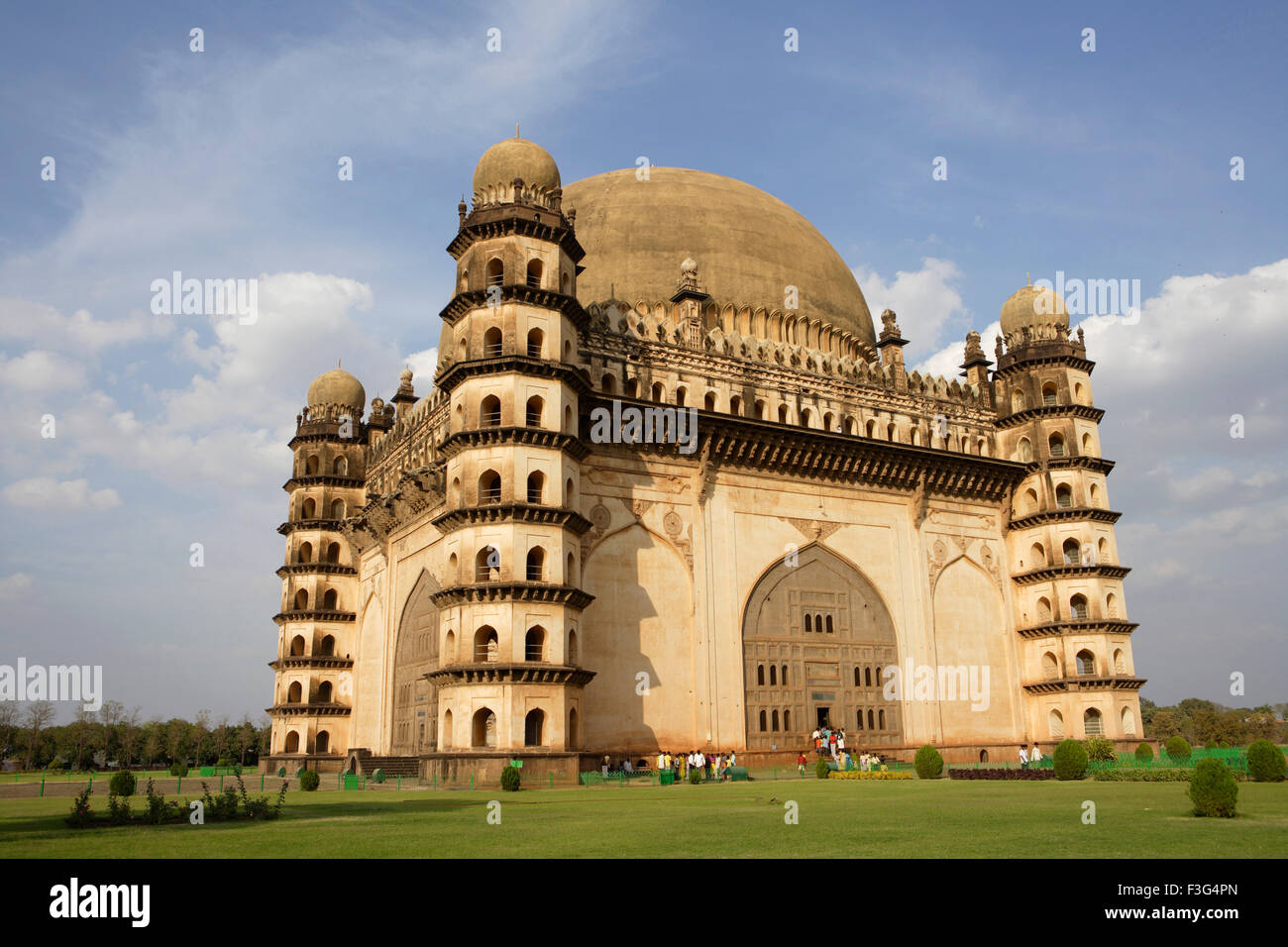 Gol Gumbaz ; construit en 1659 ; Mausolée de Muhammad Adil Shah ii 162757 New Delhi ; Karnataka Banque D'Images