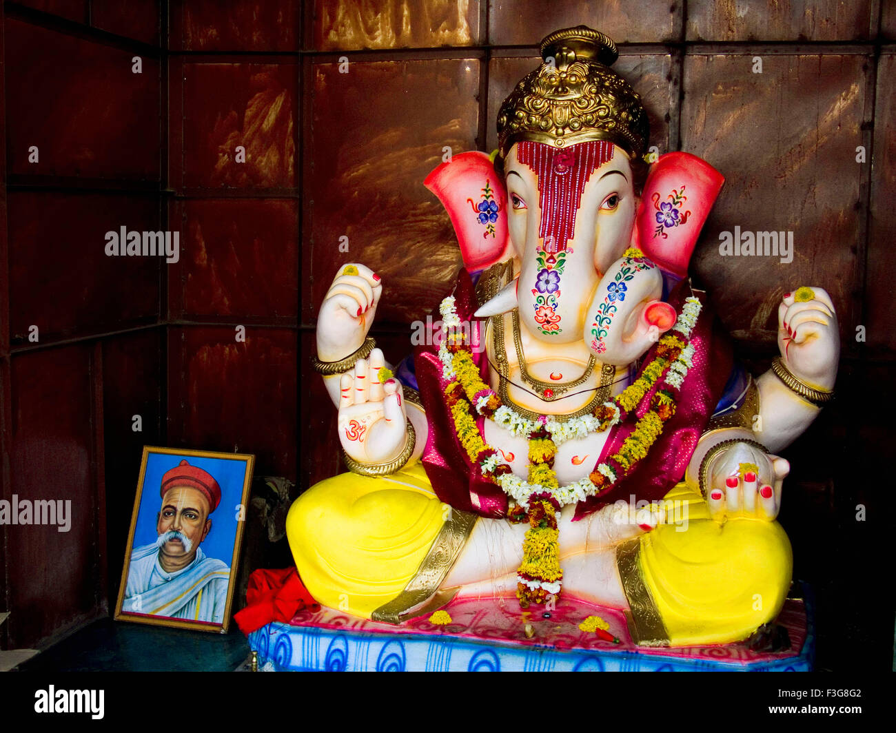 Idol utilisé dans Ganesh festival a également la population locale quotidienne culte Banque D'Images