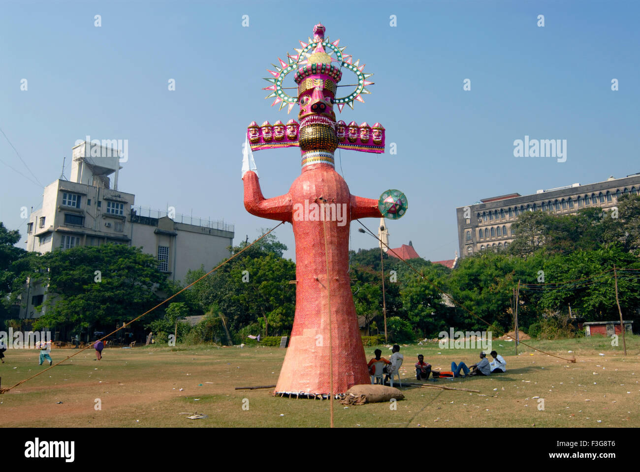 Le roi démon de Lanka Ravana ; célébration du festival Dussera à Azad Maidan ; Bombay maintenant Mumbai Maharashtra ; Inde ; Banque D'Images