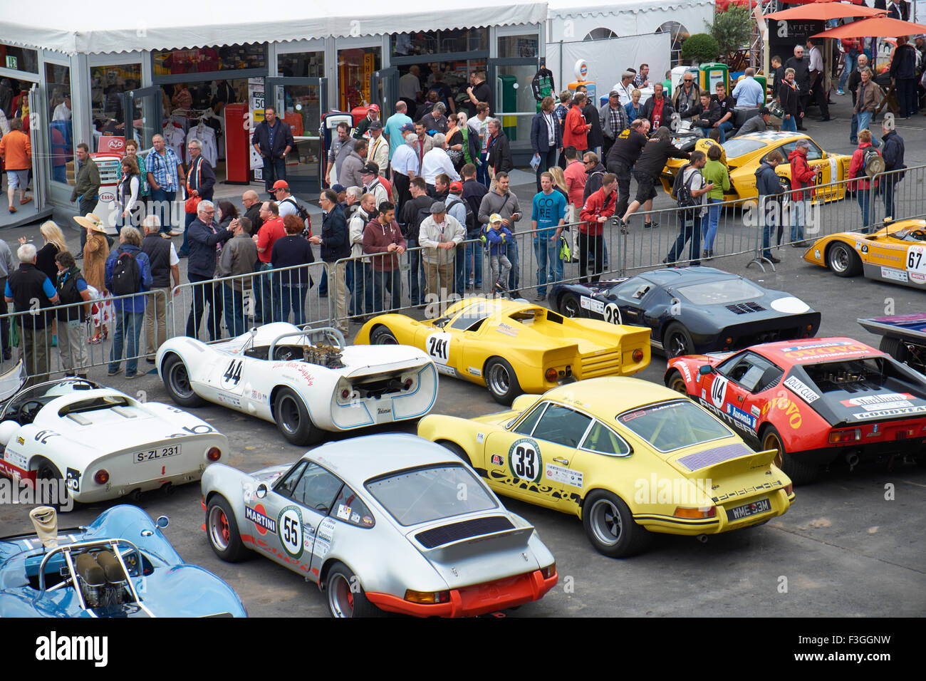 Historique Maîtres FIA Championnat de voitures de sport, le parc ferme, 42.AvD-Oldtimer Grand Prix 2014 Nürburgring Banque D'Images