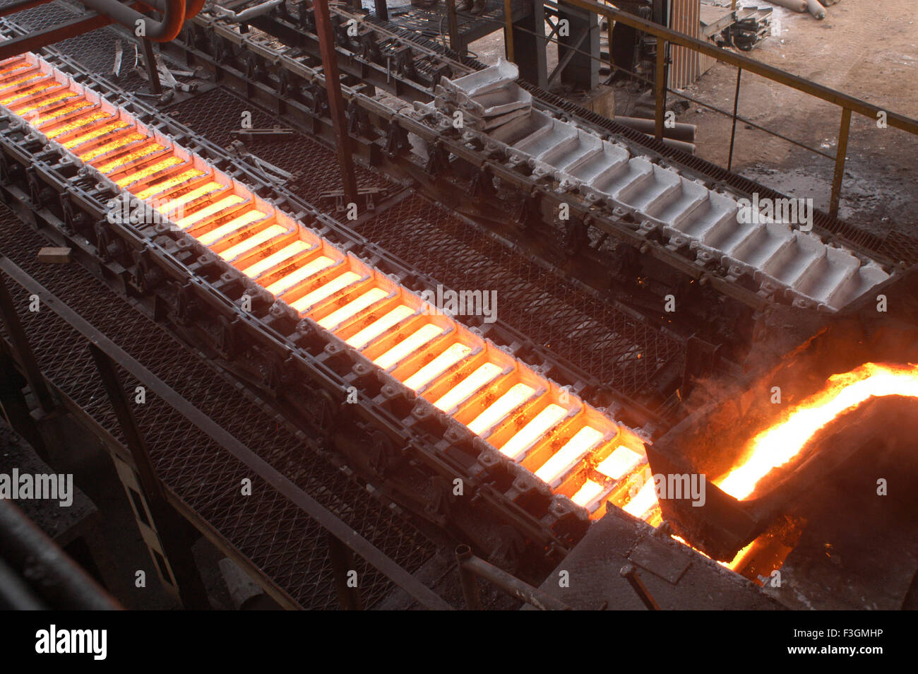 Usine de fabrication de fer de porc, Durgapur, district de Paschim Bardhaman, Bengale-Occidental, Inde, Asie Banque D'Images