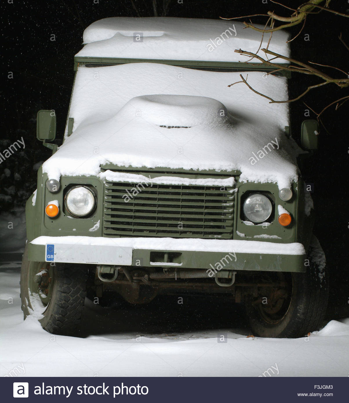Land Rover Military 110 Defender Banque d'image et photos - Alamy