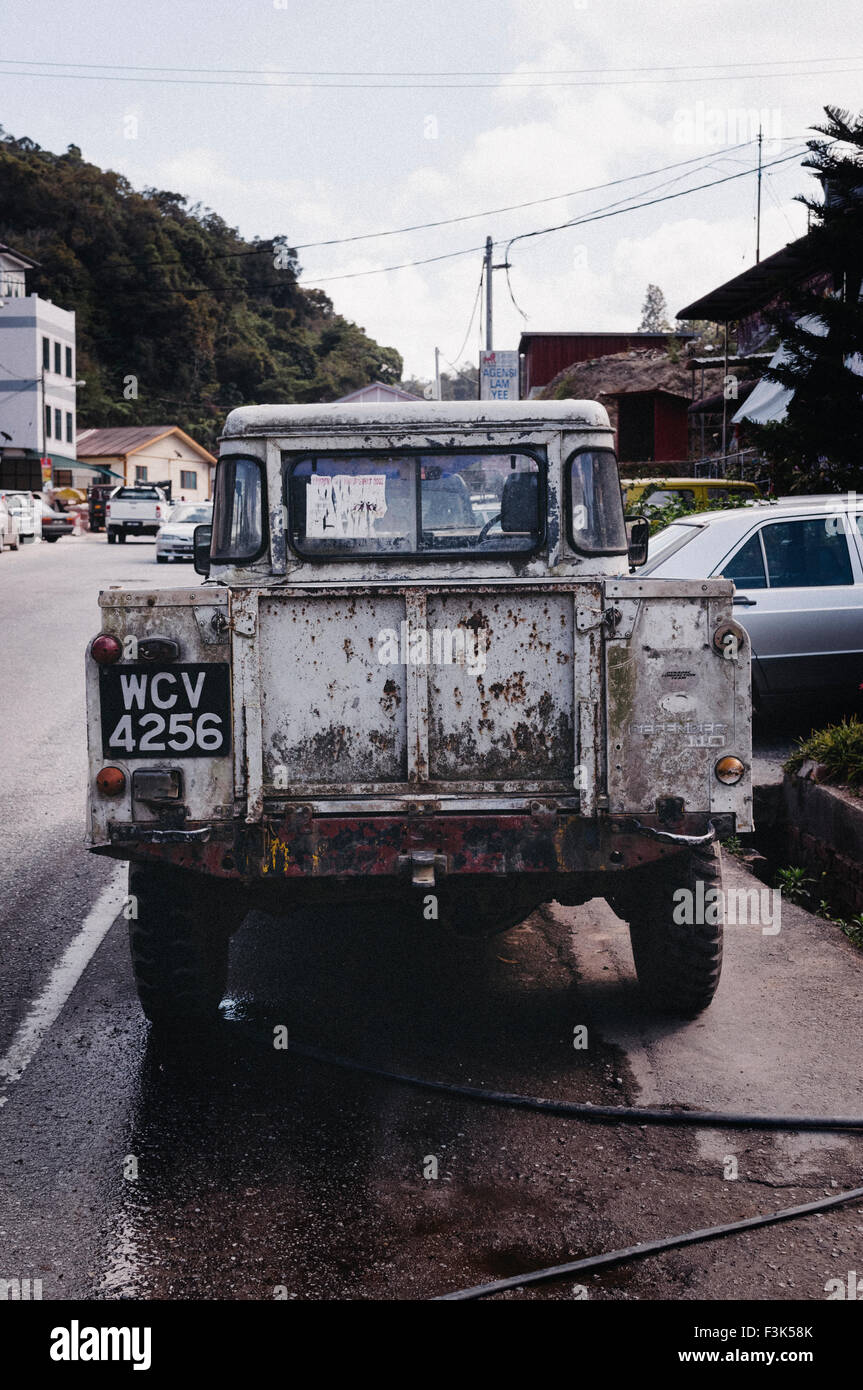 Cameron Highlands, Malaisie - on estime à 7000 vieux Land Rover dans la région, un héritage de la période britannique. Banque D'Images