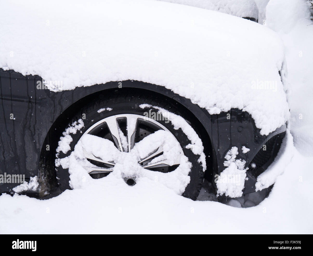 Parking couvert de neige, Autriche Banque D'Images