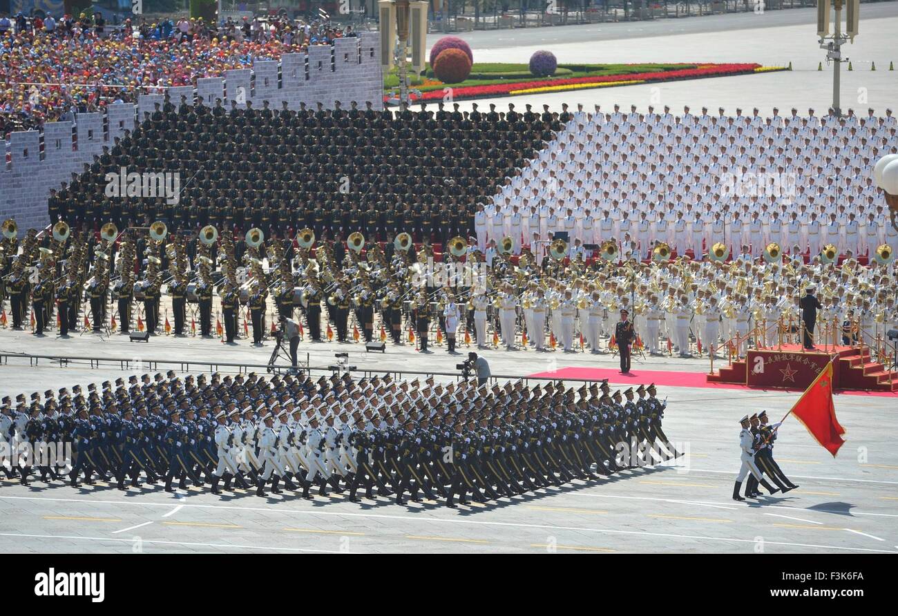 Parade militaire chinoise commémorant le 70e anniversaire de la reddition du Japon pendant la Seconde Guerre mondiale, en face de la porte Tiananmen, le 3 septembre 2015 à Beijing, Chine. Banque D'Images