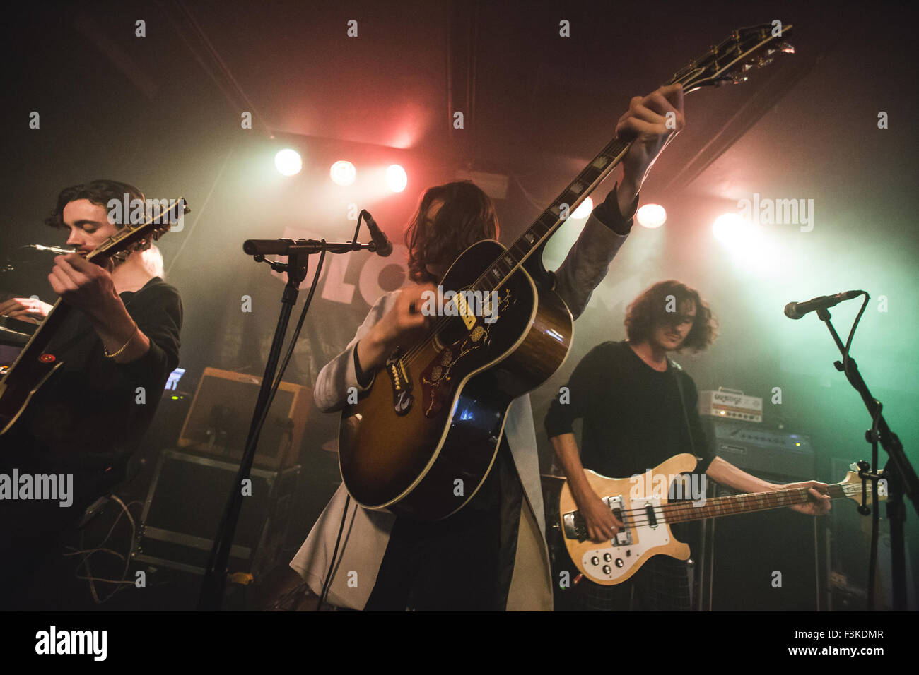 Sheffield, Royaume-Uni. 8 octobre 2015 - fleurs produisent au Leadmill, 2015 Credit : Myles Wright/ZUMA/Alamy Fil Live News Banque D'Images