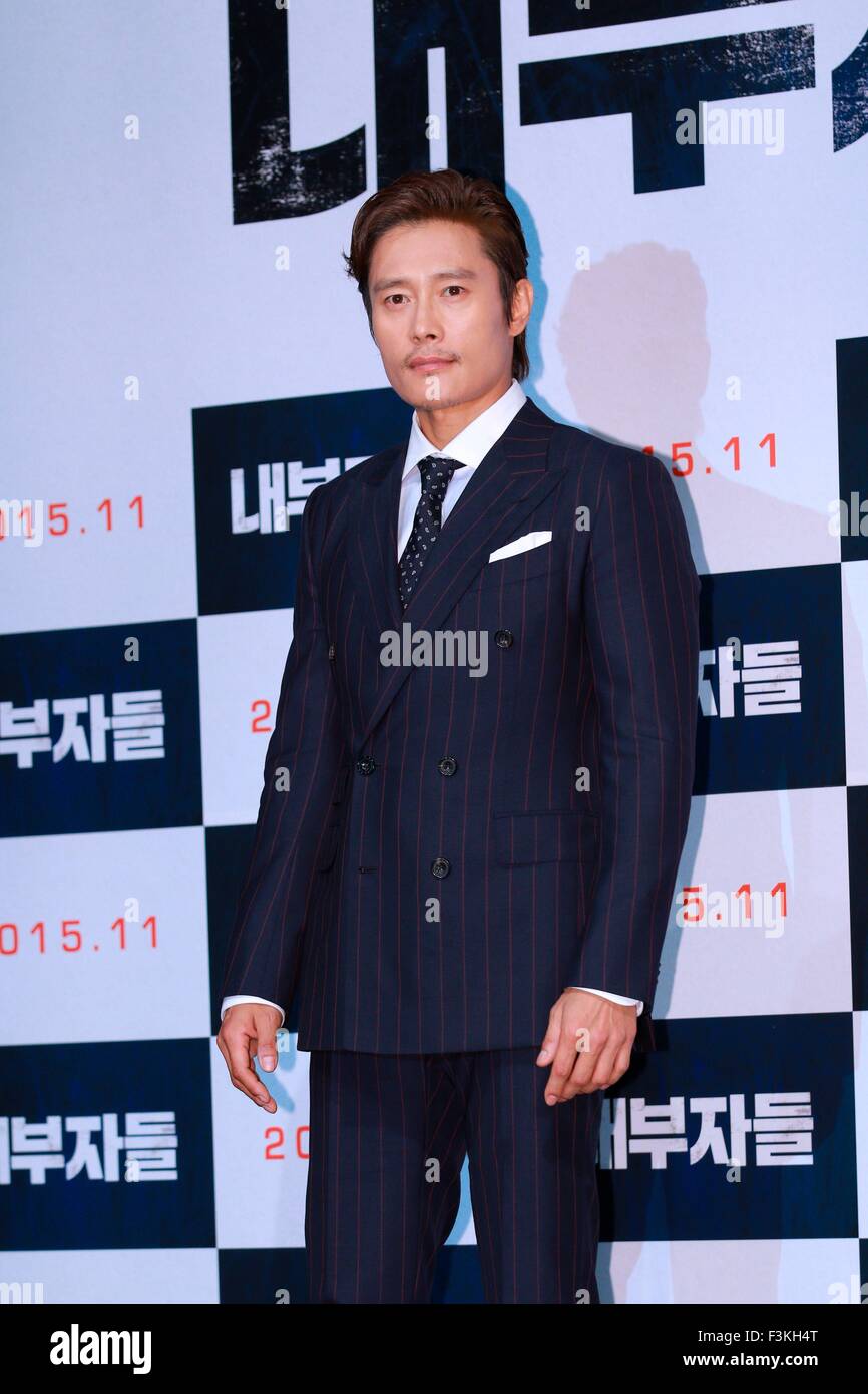 Byung-hun Lee et Seung-woo Cho promouvoir pour leur nouveau film l'intérieur à Séoul, Corée du Sud le 8 octobre, 2015.(La Chine et la Corée du Sud) Banque D'Images