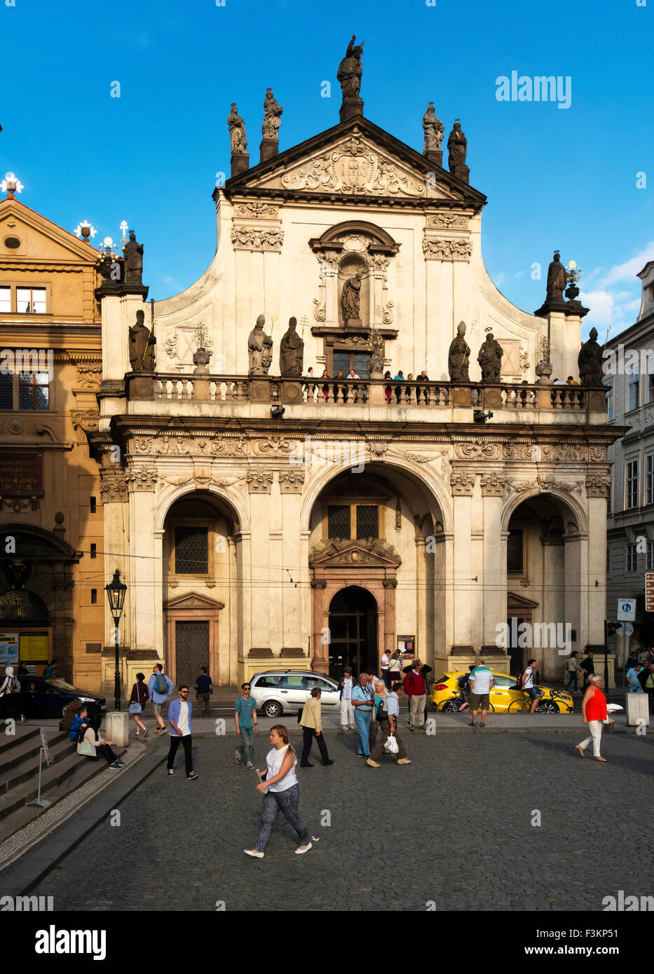 Église du Saint Sauveur, Chevaliers de la Croix Square, Prague, République Tchèque Banque D'Images