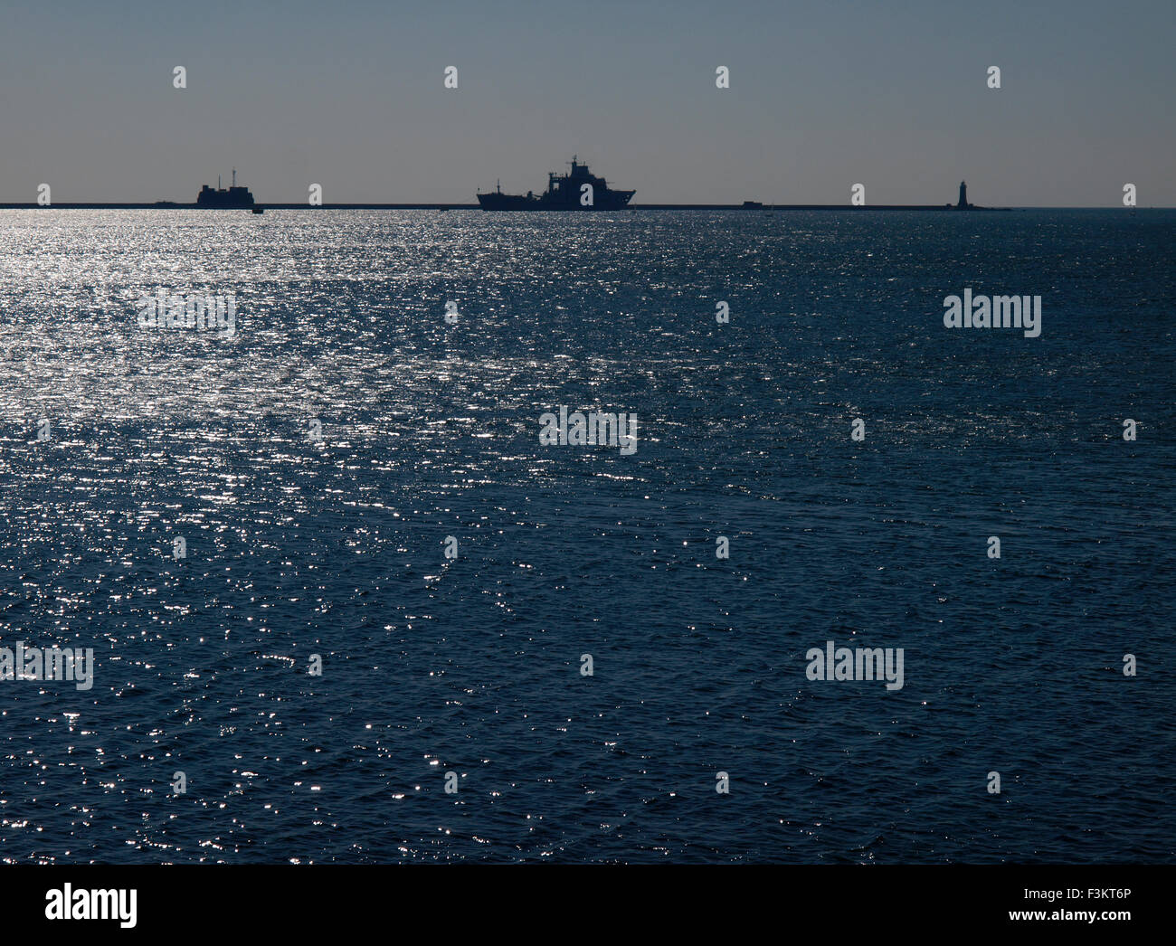 Au coucher du soleil de Plymouth Sound, Devon, UK Banque D'Images