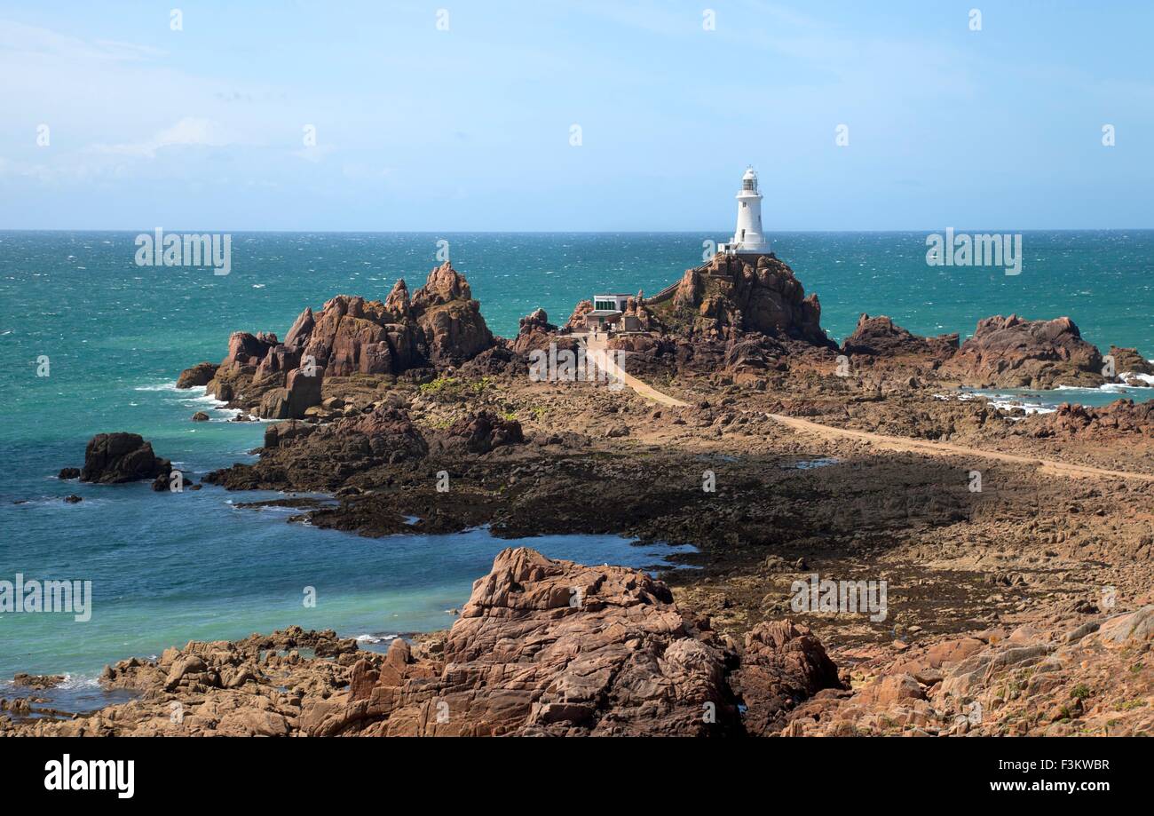 L'été à la Corbiere Lighthouse, Jersey, Channel Island, Grande Bretagne Banque D'Images