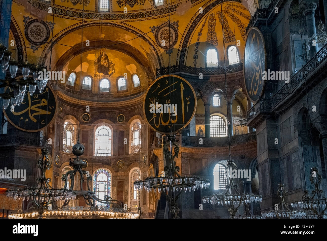 Sainte-sophie (Ayasofya Camii) Istanbul, Turquie Banque D'Images Sainte-sophie (Ayasofya Camii) Istanbul, Turquie Banque D'Images