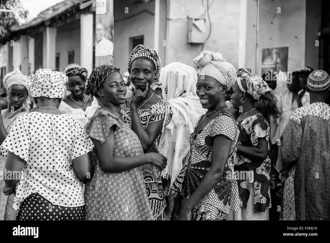 Rassemblement des femmes africaines pour une cérémonie de mariage Banque D'Images