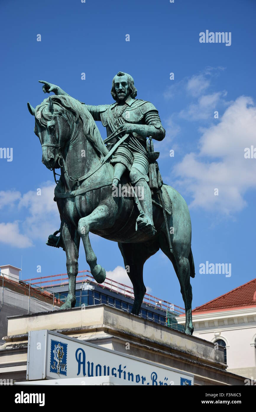 Munich, Allemagne - Monument à Maximilien, prince électeur de Bavière Banque D'Images