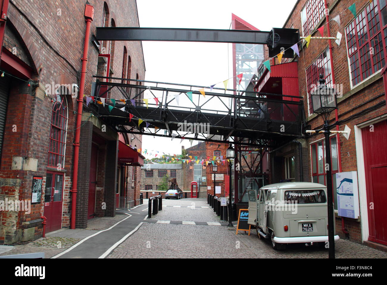 L'entrée de Kelham Island Museum à Sheffield, South Yorkshire, Angleterre Royaume-uni - 2015 Banque D'Images