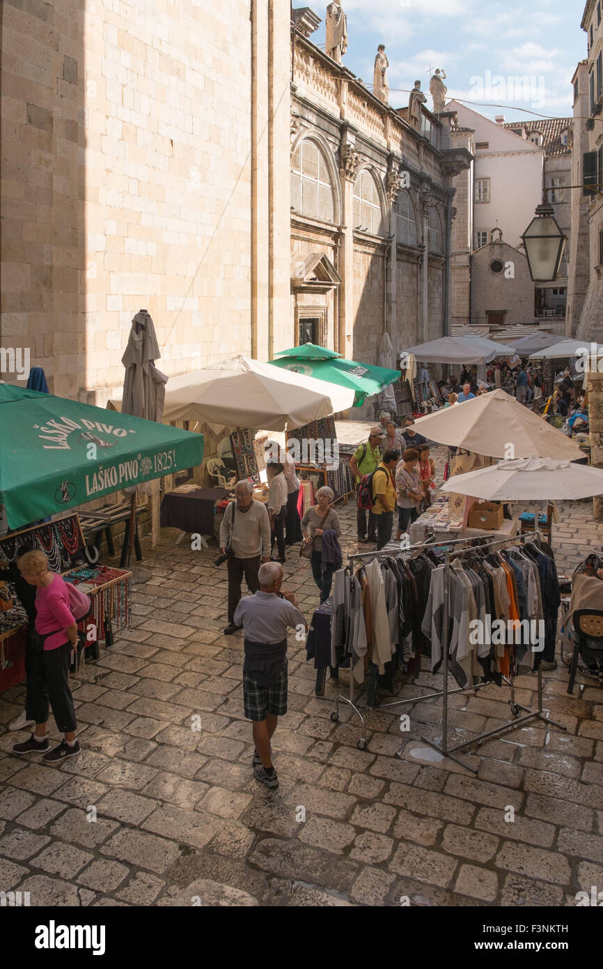 Les étals du marché, Dubrovnik, Croatie Banque D'Images