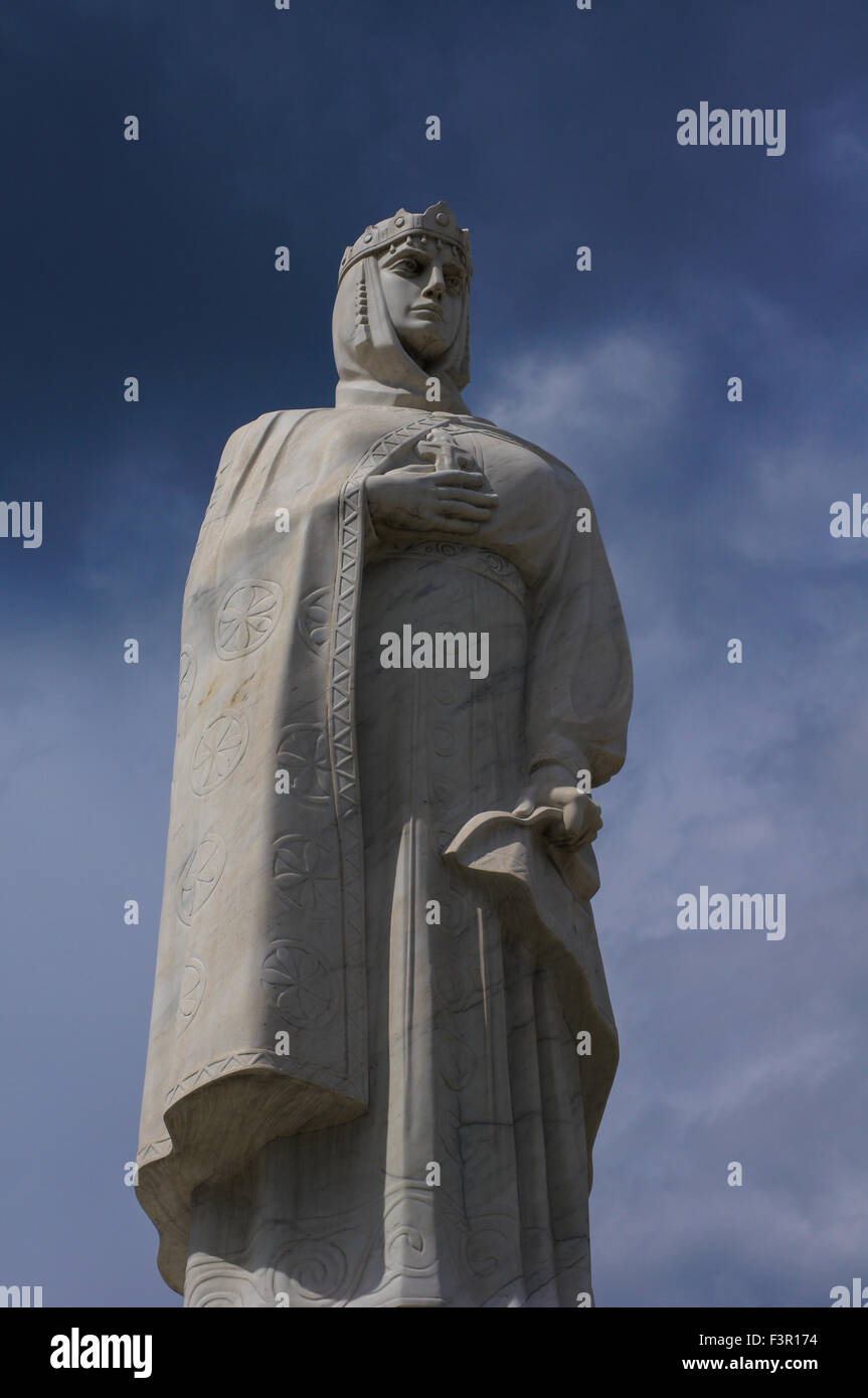 KIEV, UKRAINE - le 11 juin 2015:Monument de la Princesse Olga, Saint Apôtre André le premier appelé et l'égalité aux apôtres Cyrille et Méthode Banque D'Images