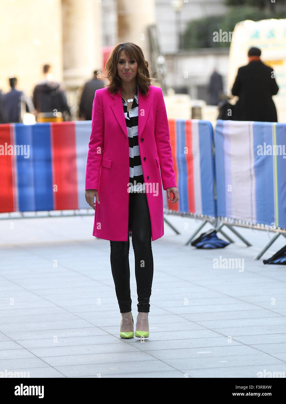 Alex Jones tournage pour la BBC One Show en dehors de la BBC à Londres, UK 2014 Banque D'Images