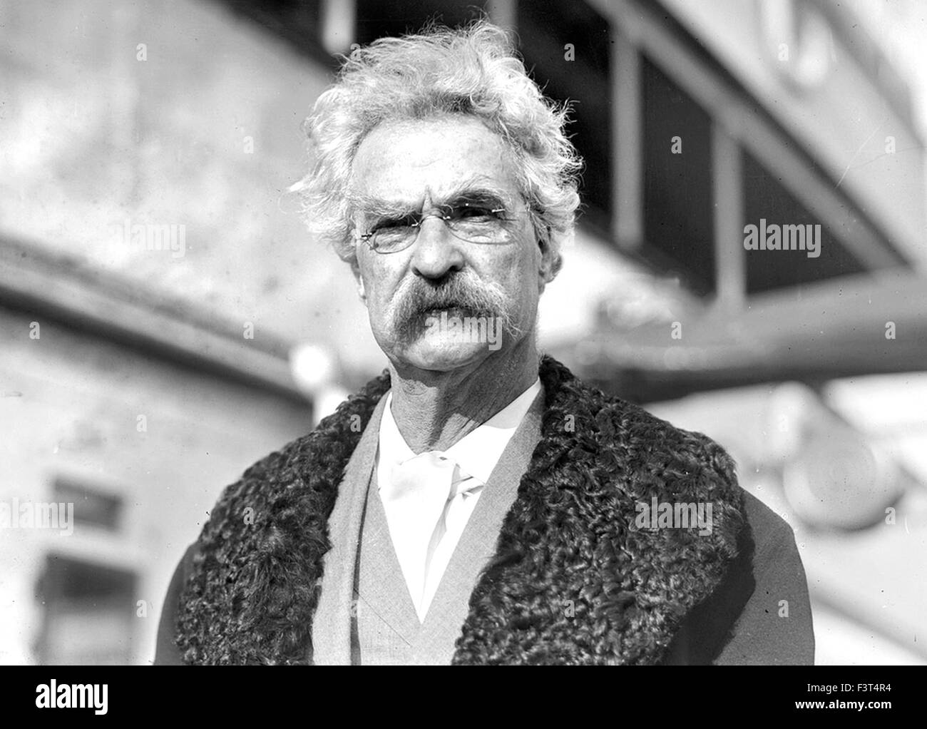 MARK TWAIN (1835-1910) Destouches. L'écrivain américain en 1909. Photo Bain News Service. Banque D'Images