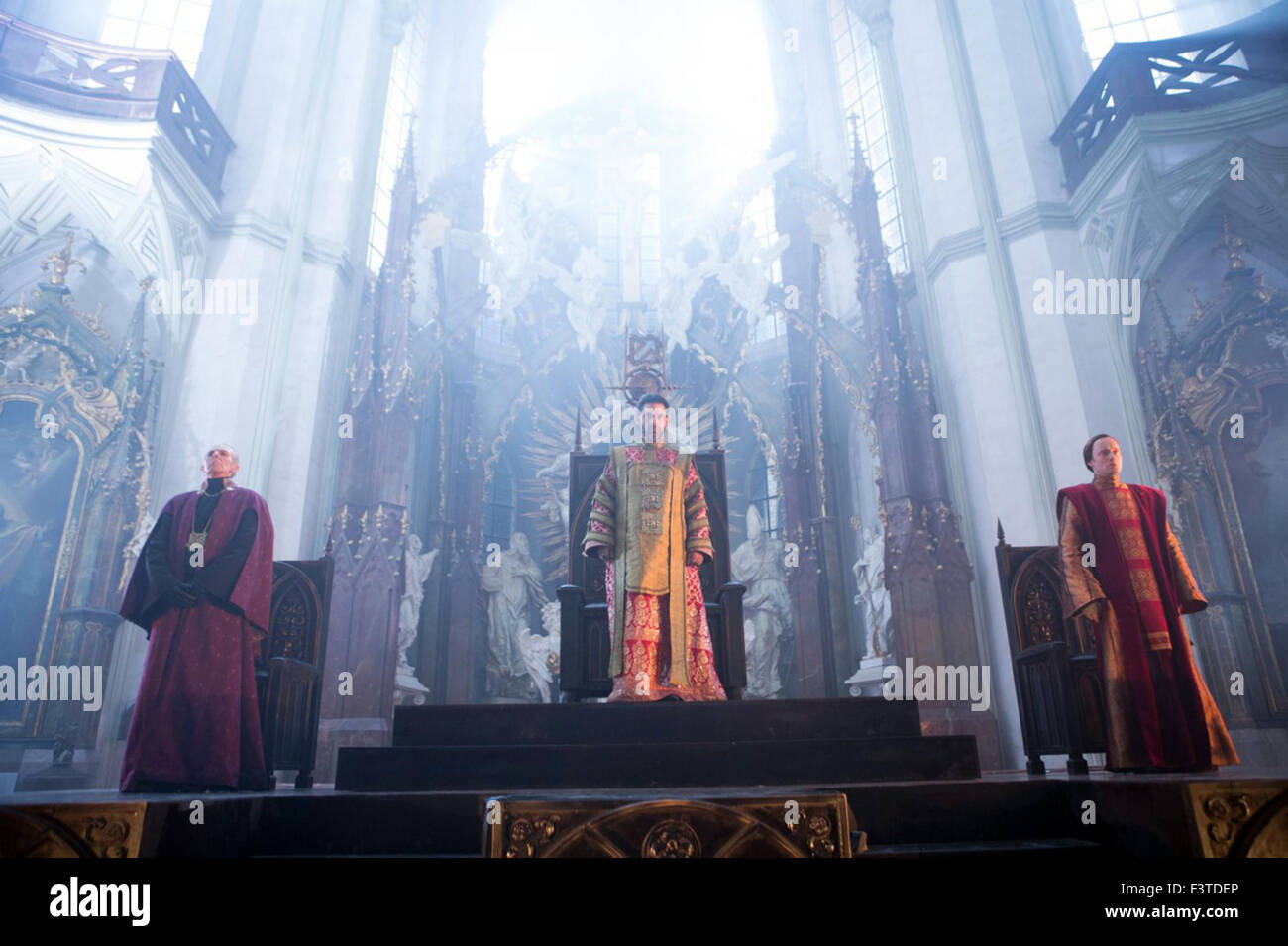 Last Days est un film américain de 2015 réalisé par Kazuaki Kiriya et écrit par Michael Konyves et Dove Sussman, basée sur la légende des 47 rōnin. Cette photo est pour un usage éditorial uniquement et est l'auteur de la société film et/ou le photographe attribué par le film ou la société de production et ne peut être reproduite que par des publications dans le cadre de la promotion du film ci-dessus. Un crédit obligatoire pour l'entreprise de film est nécessaire. Le photographe devrait également être portés lorsqu'il est connu. Banque D'Images