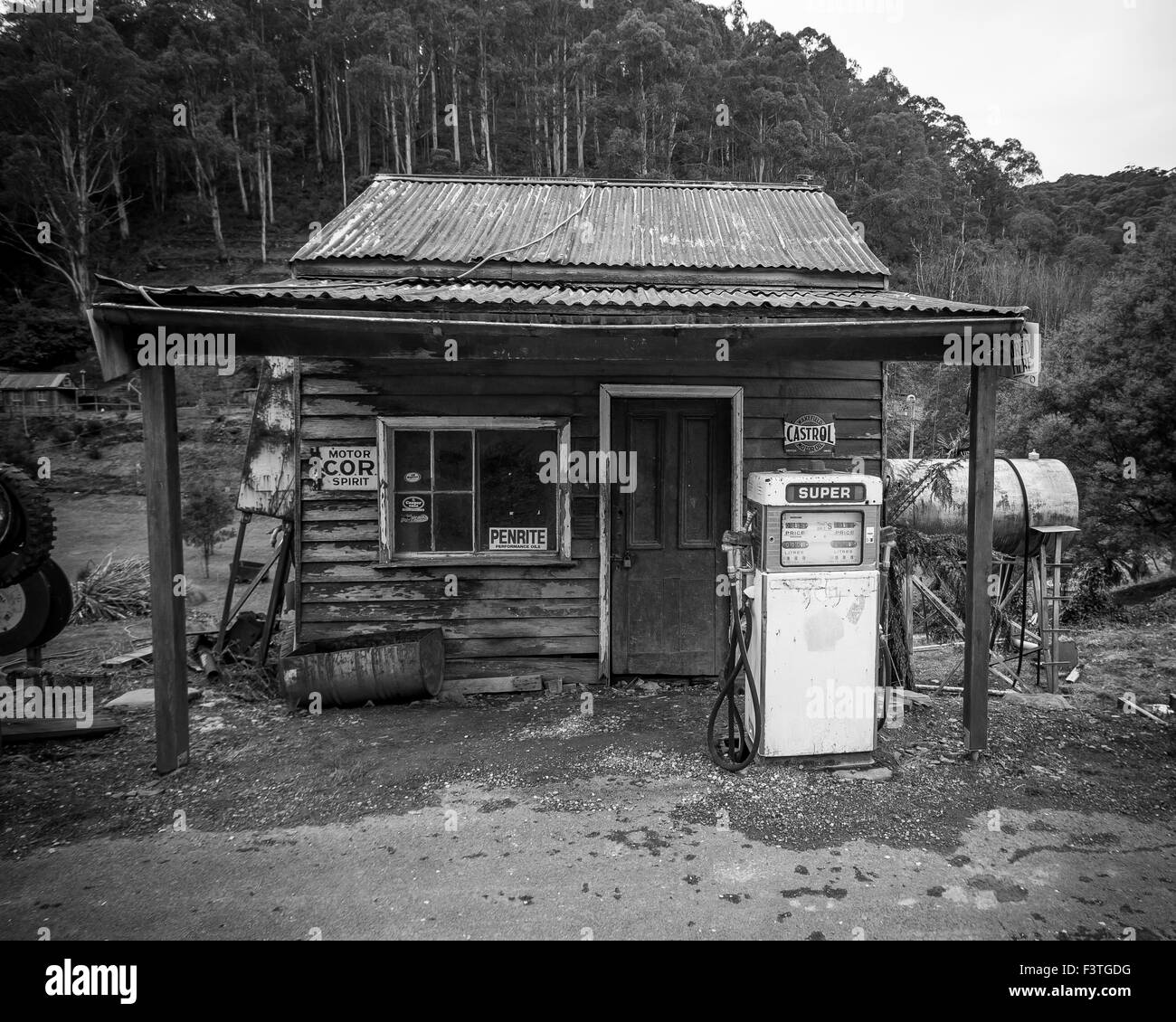 Station essence pays Banque D'Images