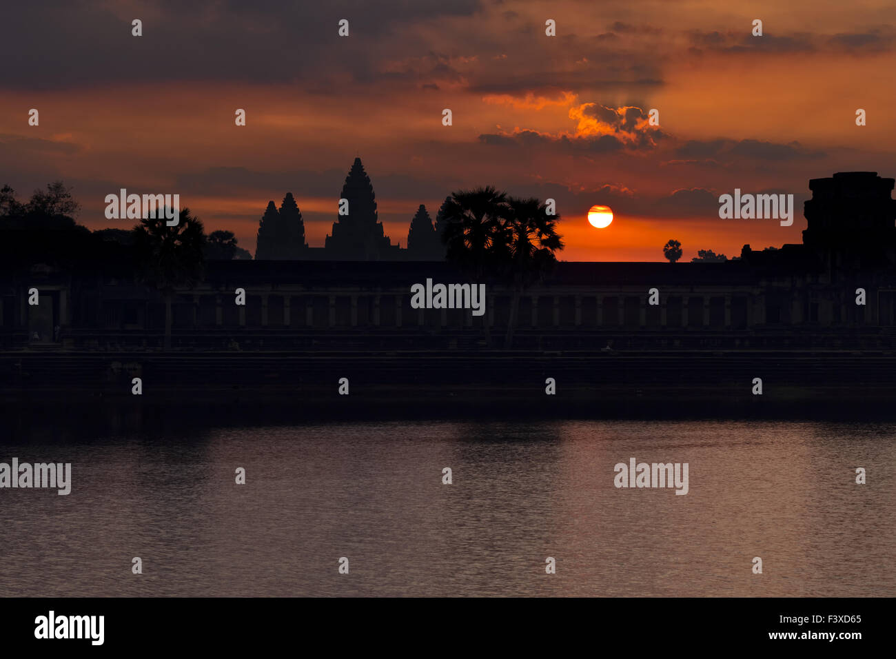 Lever du soleil sur Angkor Wat Banque D'Images