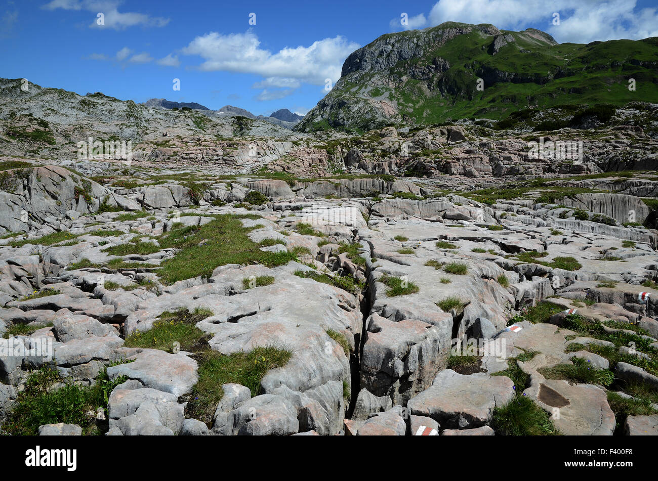 Paysage alpin de la mer pierre Banque D'Images