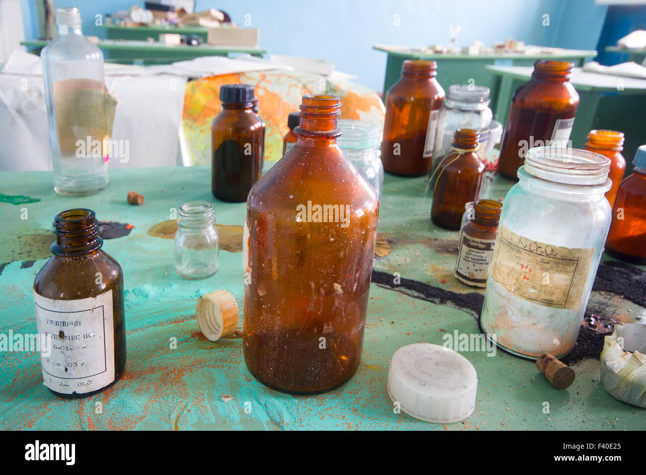 Vintage leçon de chimie à l'ancienne école Banque D'Images
